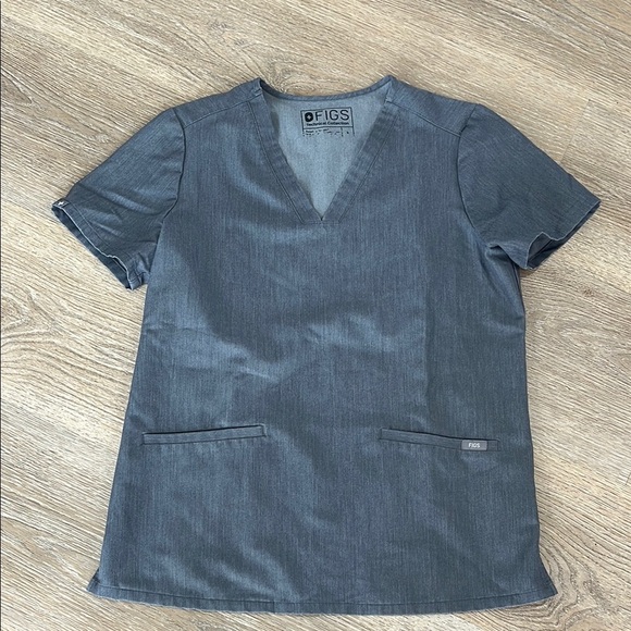 Figs Casma Three-Pocket Scrub Top in Heather Denim Limited Edition Womens small - Picture 2 of 11